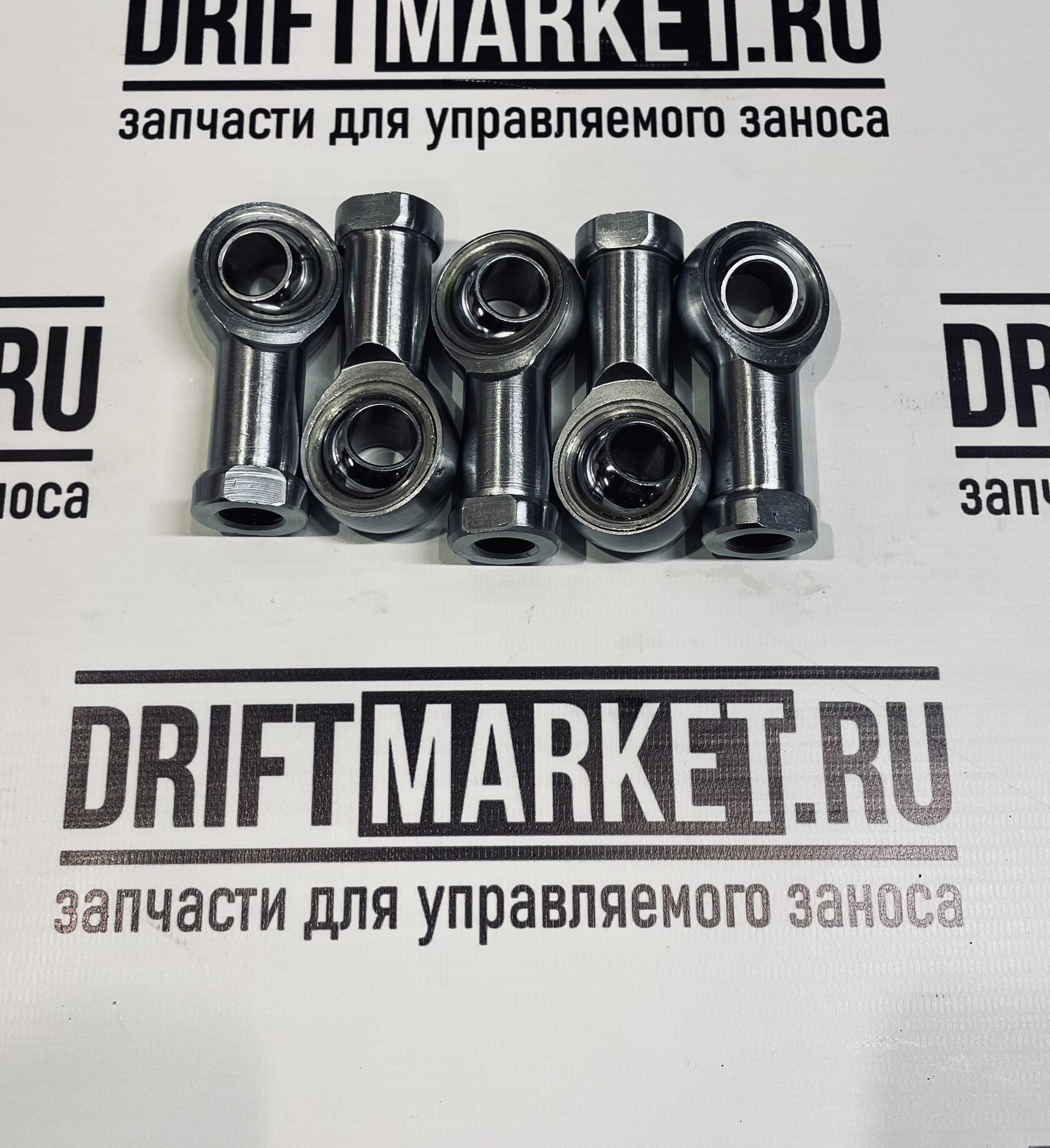 Рулевой наконечник14x1.5 RH Мама